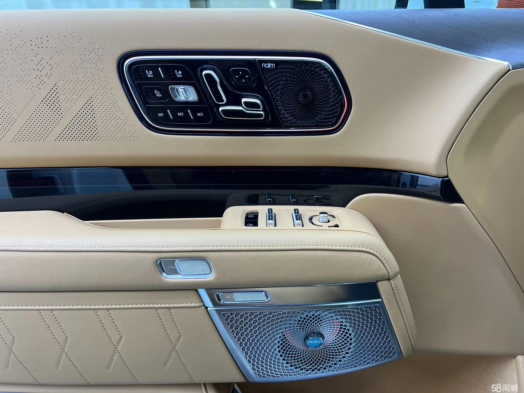 极氪 极氪9X 2025 汽车图片 #18