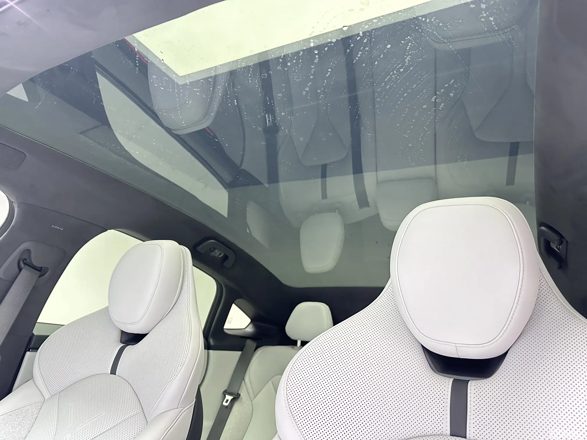 Xpeng P7 2025 изображение автомобиля #18