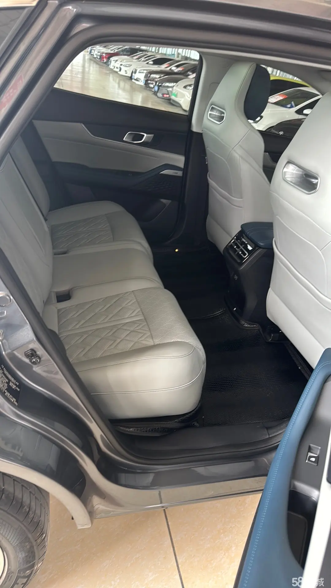 Changan UNI-K iDD 2022 #18 Changan UNI-K iDD 2022 car image #18