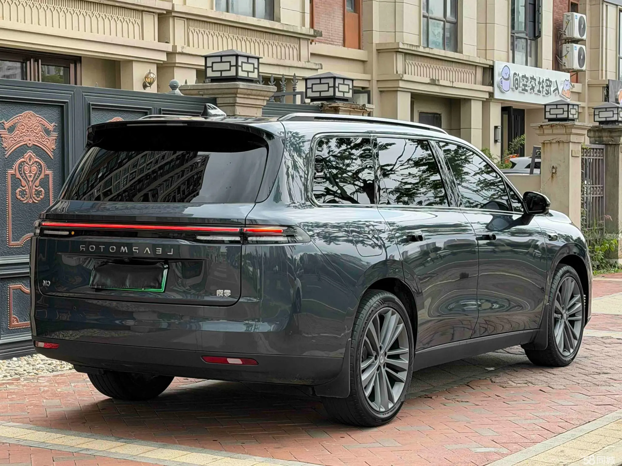 零跑汽车 零跑C16 2025 汽车图片 #18