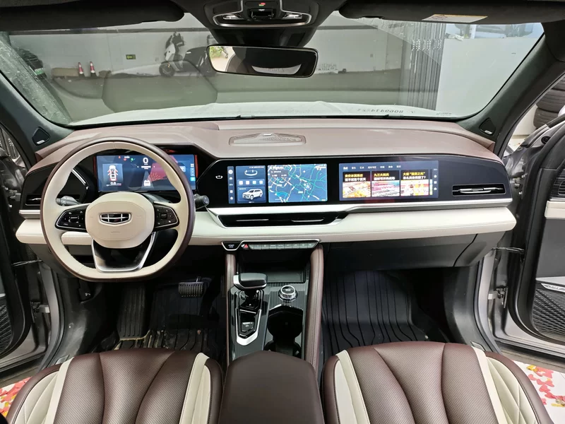 GEELY Monjaro MHEV 2022 car image #18