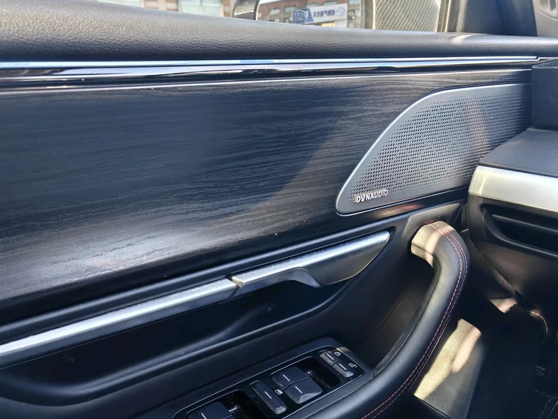 小鹏 小鹏P7 2021 汽车图片 #18