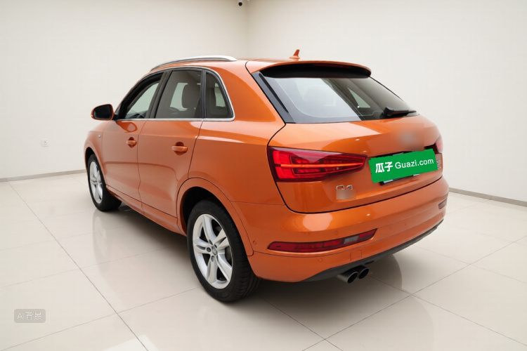 Audi Q3 2018 car image #5