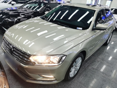 Volkswagen Bora 2016 car image 