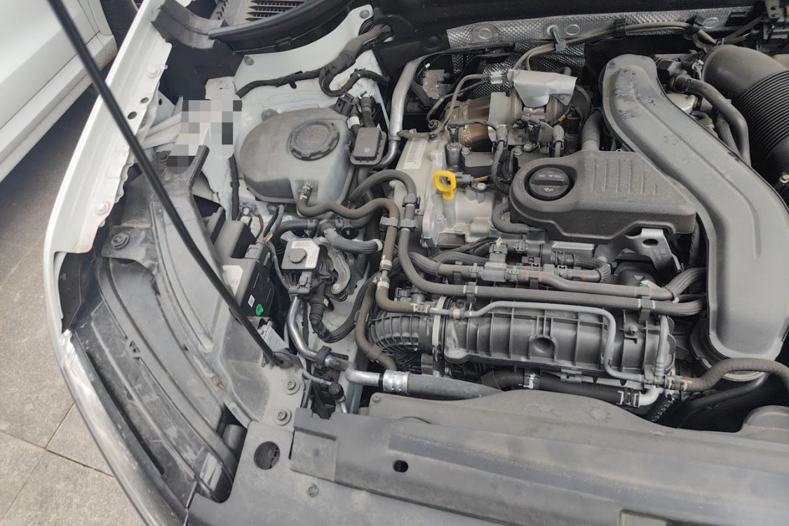 Volkswagen Tharu 2024 car image #11