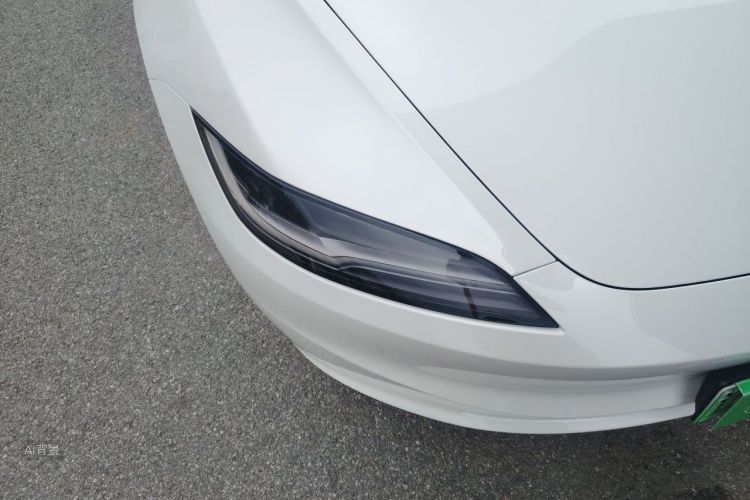Tesla Model 3 2025 #8 Tesla Model 3 2025 car image #8