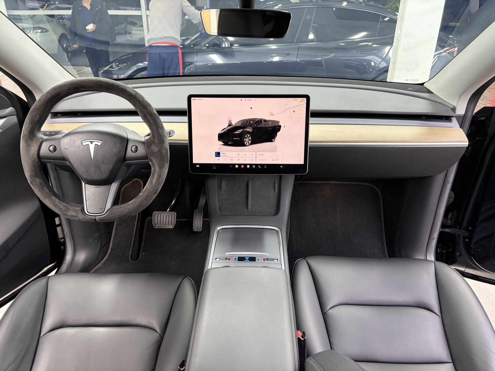 Tesla Model Y 2022 #4 Tesla Model Y 2022 image de voiture #4