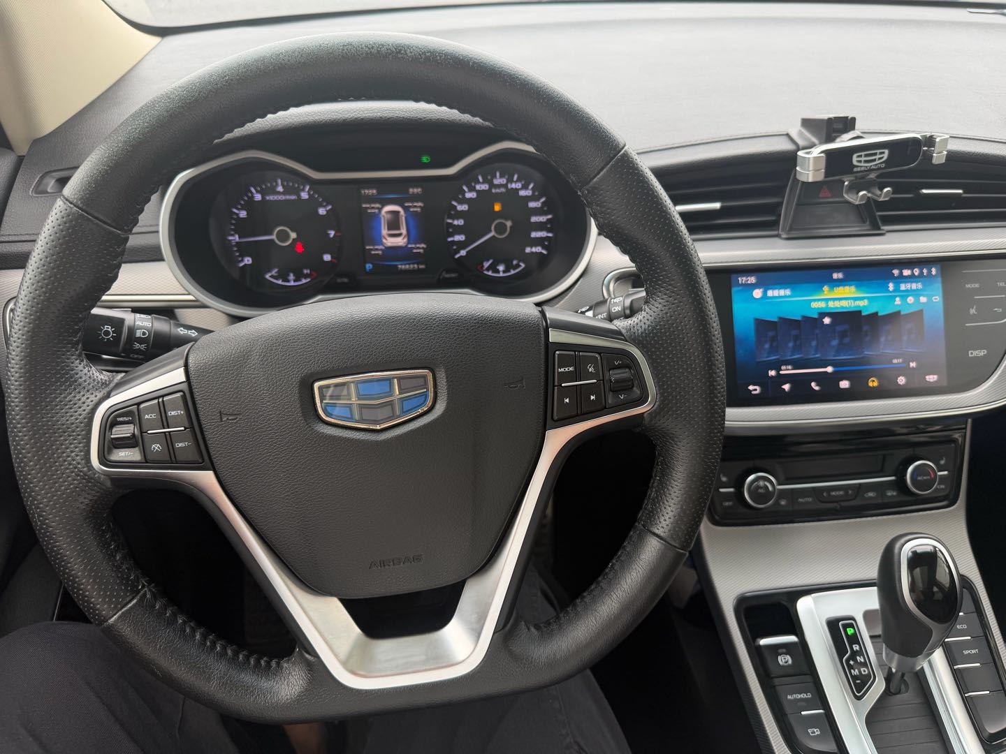 GEELY Emgrand GS 2018 #7 GEELY Emgrand GS 2018 car image #7
