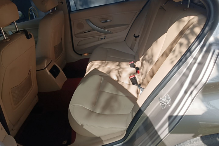BMW 3 Series 2017 #13 BMW 3 Series 2017 car image #13