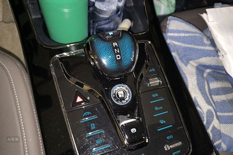 BYD Han 2022 صورة سيارة #16