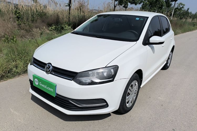 Volkswagen Polo 2017 car image #2