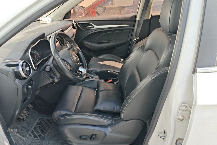 MG ZS 2018 car image #17