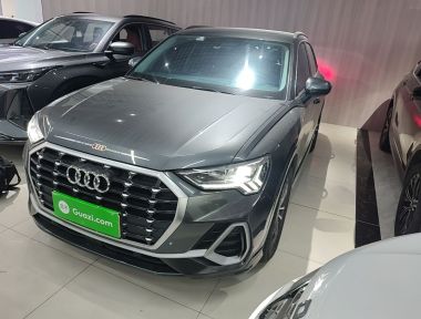 Audi Q3 2023 car image 