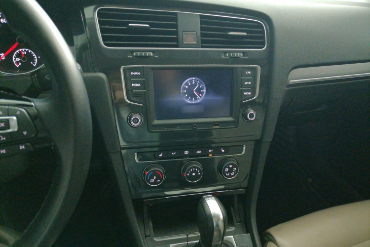 Volkswagen Golf 2017 #17 Volkswagen Golf 2017 car image #17