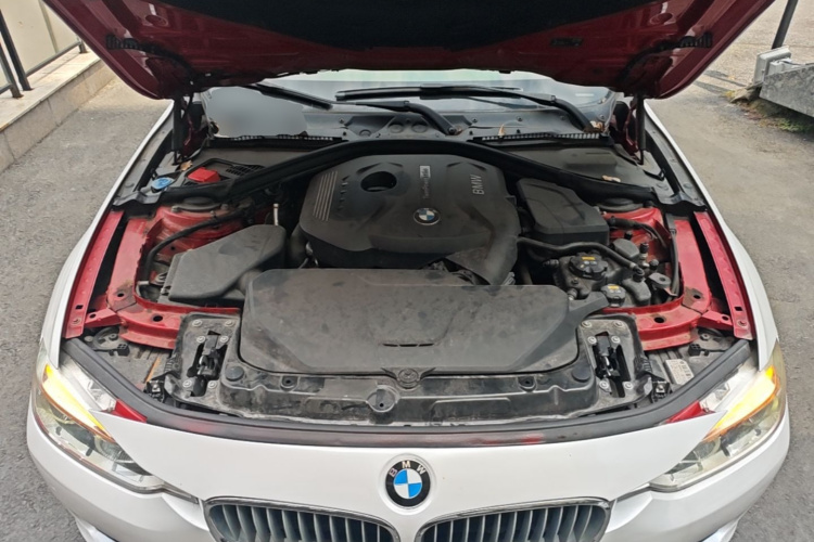 BMW 3 Series 2018 #20 BMW 3 Series 2018 immagine di auto #20