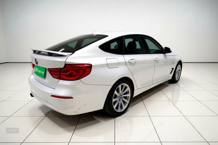 BMW 3 Series GT 2019 immagine di auto #7