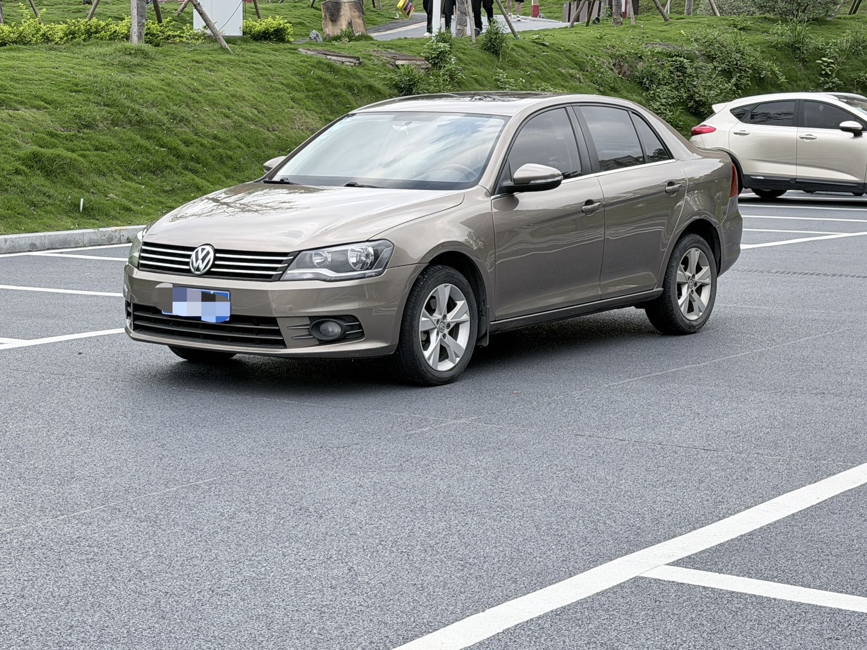 Volkswagen Bora 2016 Volkswagen Bora 2016 car image