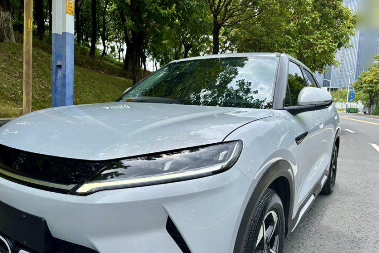 BYD YuanUP 2024 #10 BYD YuanUP 2024 car image #10