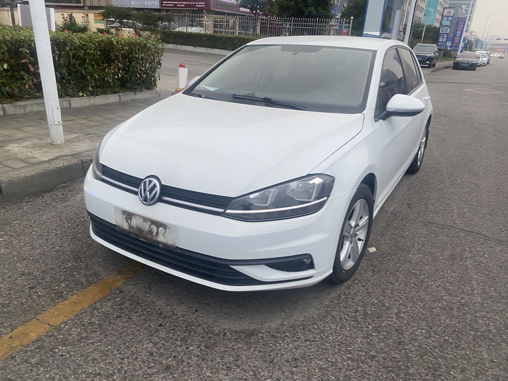 2018 2018 car image