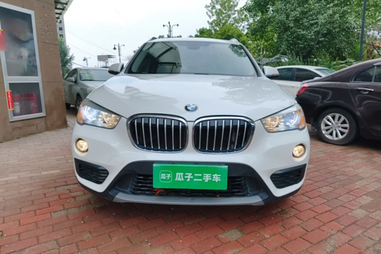 BMW X1 2018 #3 BMW X1 2018 car image #3