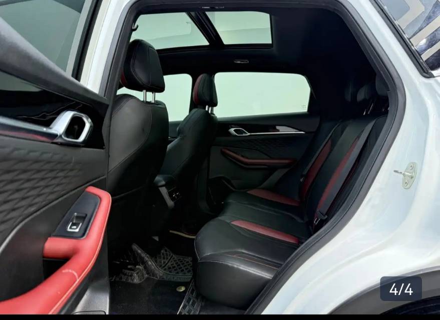 GEELY Coolray 2022 imagem de carro #4