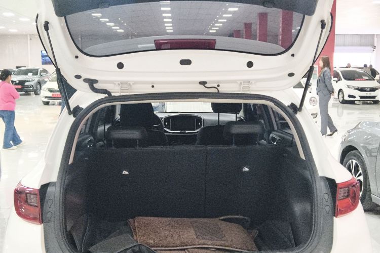 起亚 奕跑 2024 汽车图片 #19