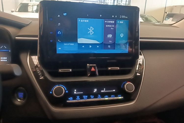 Toyota Corolla 2023 car image #13
