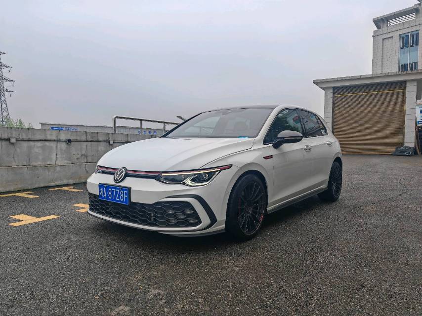 Volkswagen GolfGTI 2023 汽车图片 