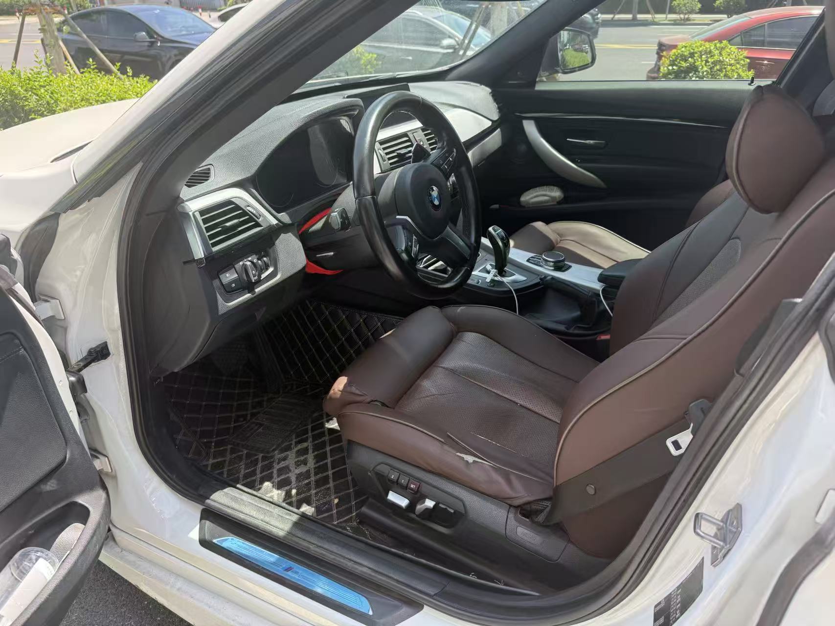 BMW 3 Series GT 2019 car image #3