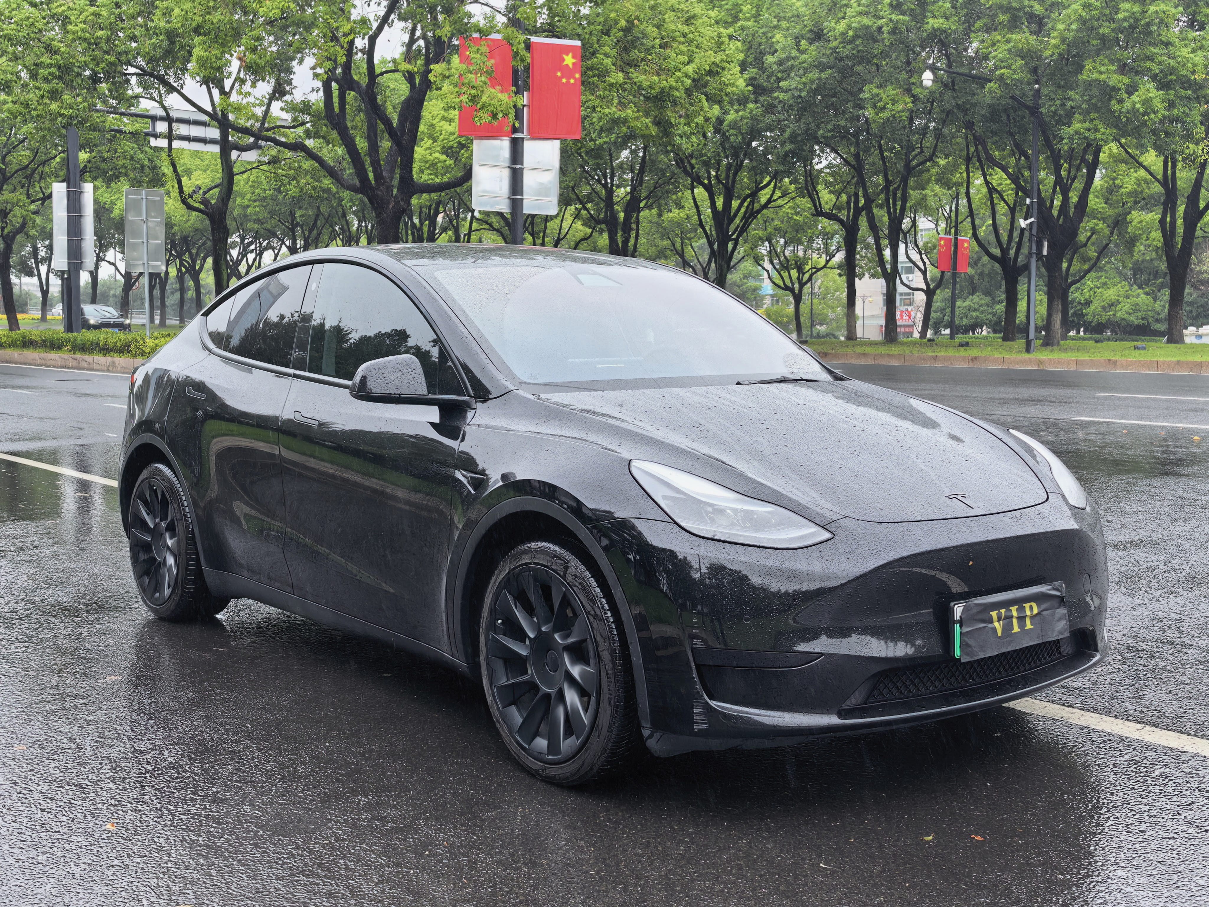 Tesla Model Y 2022 #3 Tesla Model Y 2022 car image #3