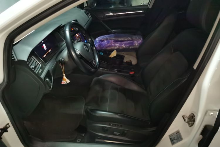 Volkswagen Golf 2019 #19 Volkswagen Golf 2019 car image #19