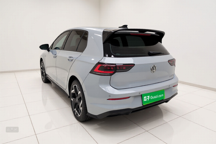 Volkswagen Golf 2025 #5 Volkswagen Golf 2025 car image #5
