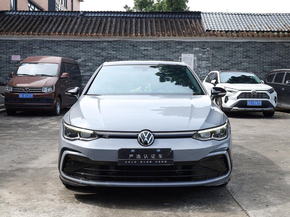 Volkswagen Golf 2024 image de voiture #2