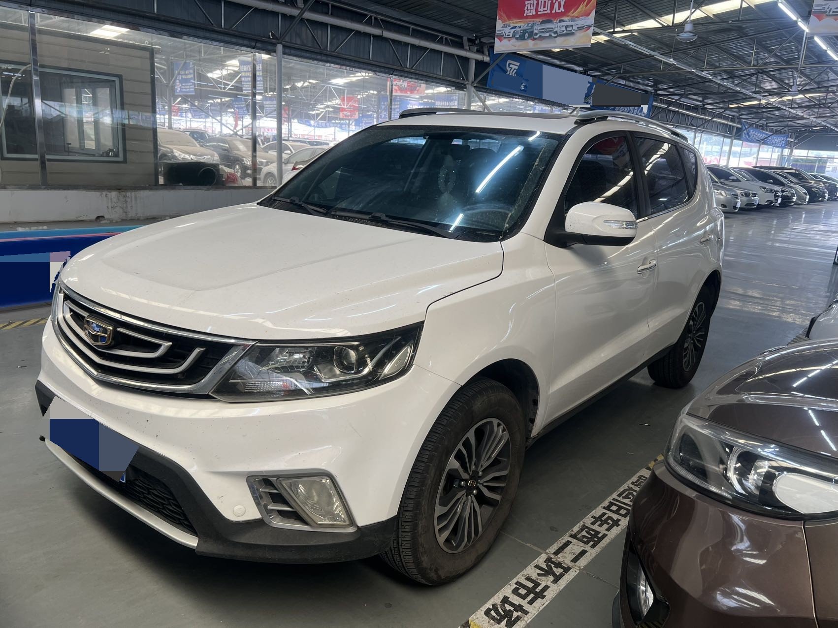 GEELY Vision X6 2018 car image 