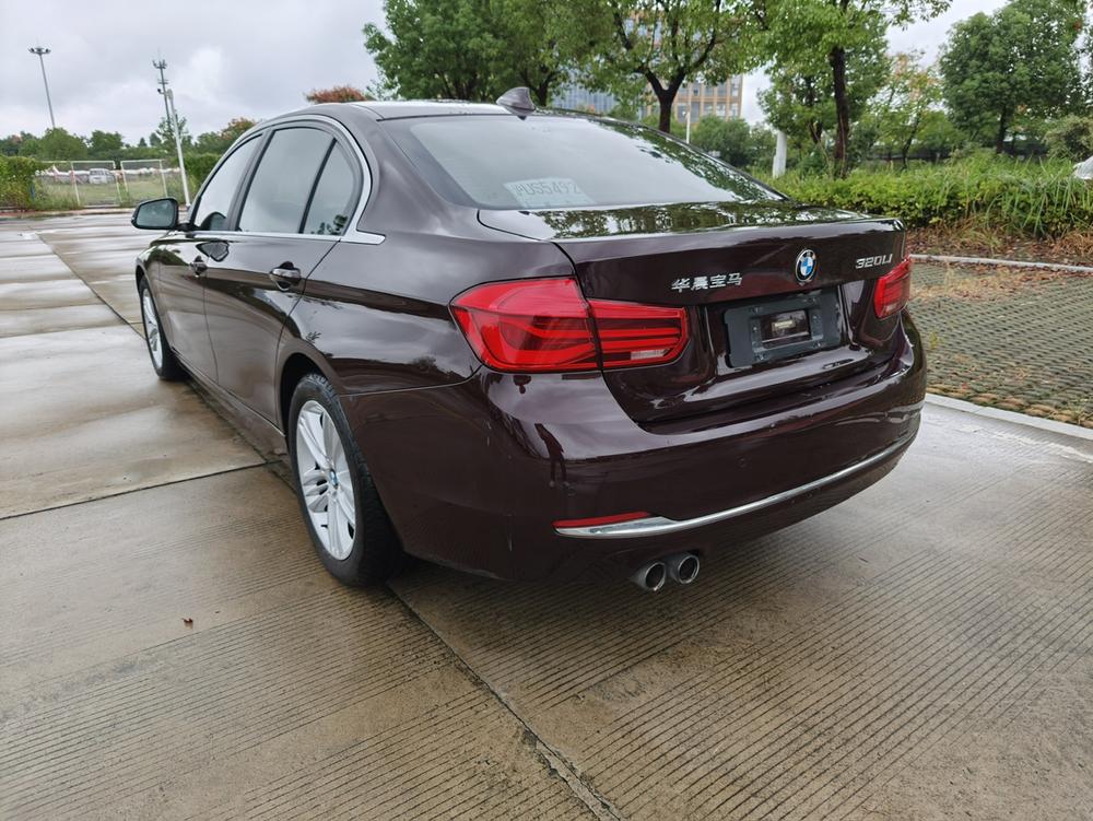 BMW 3 Series 2017 #5 BMW 3 Series 2017 car image #5