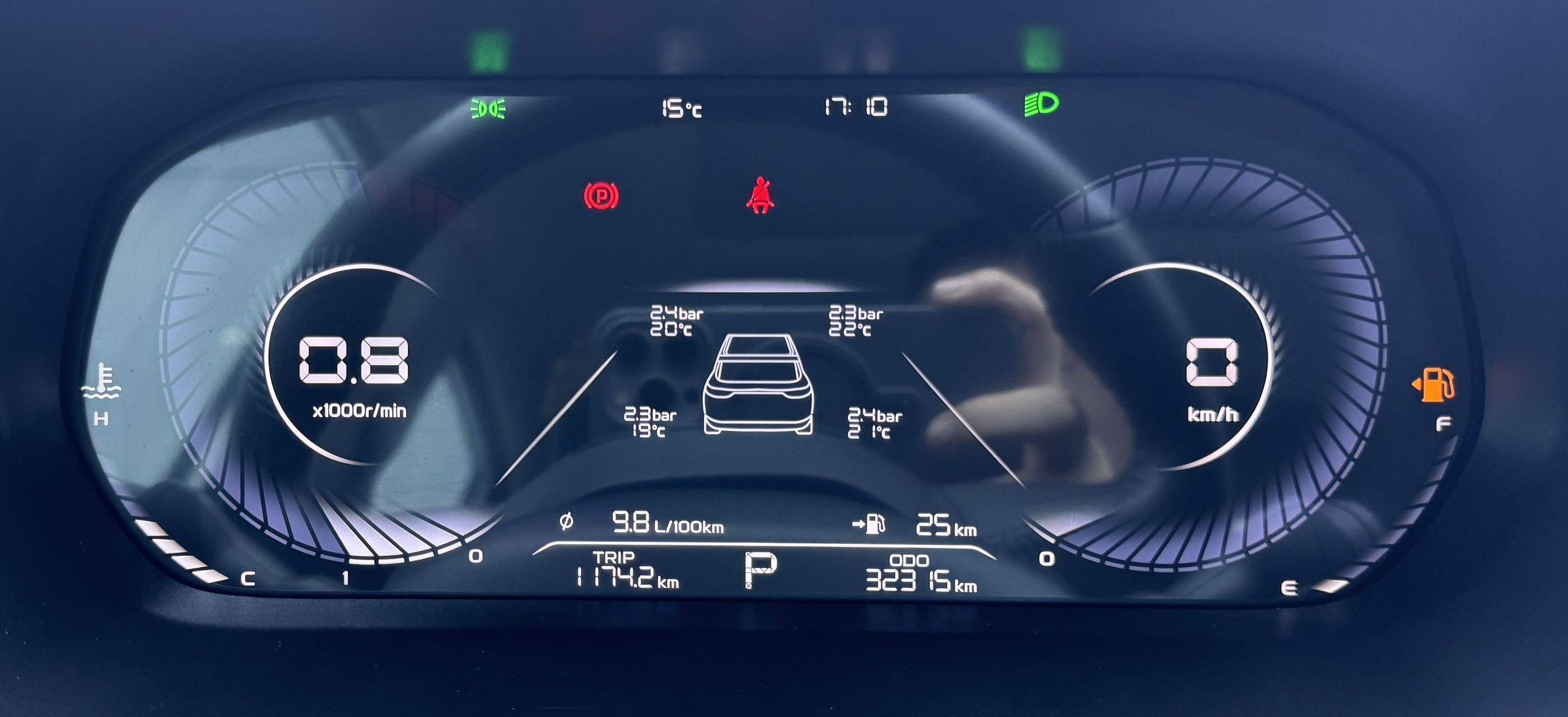 GEELY Emgrand 2022 #17 GEELY Emgrand 2022 image de voiture #17