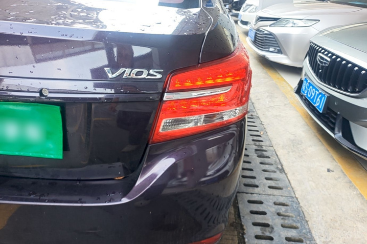 Toyota Vios 2017 immagine di auto #8