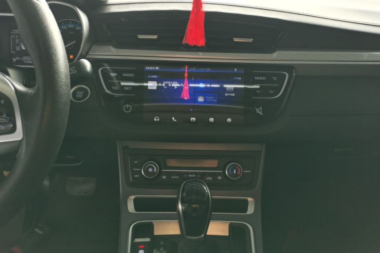 GEELY Emgrand 2020 #13 GEELY Emgrand 2020 car image #13