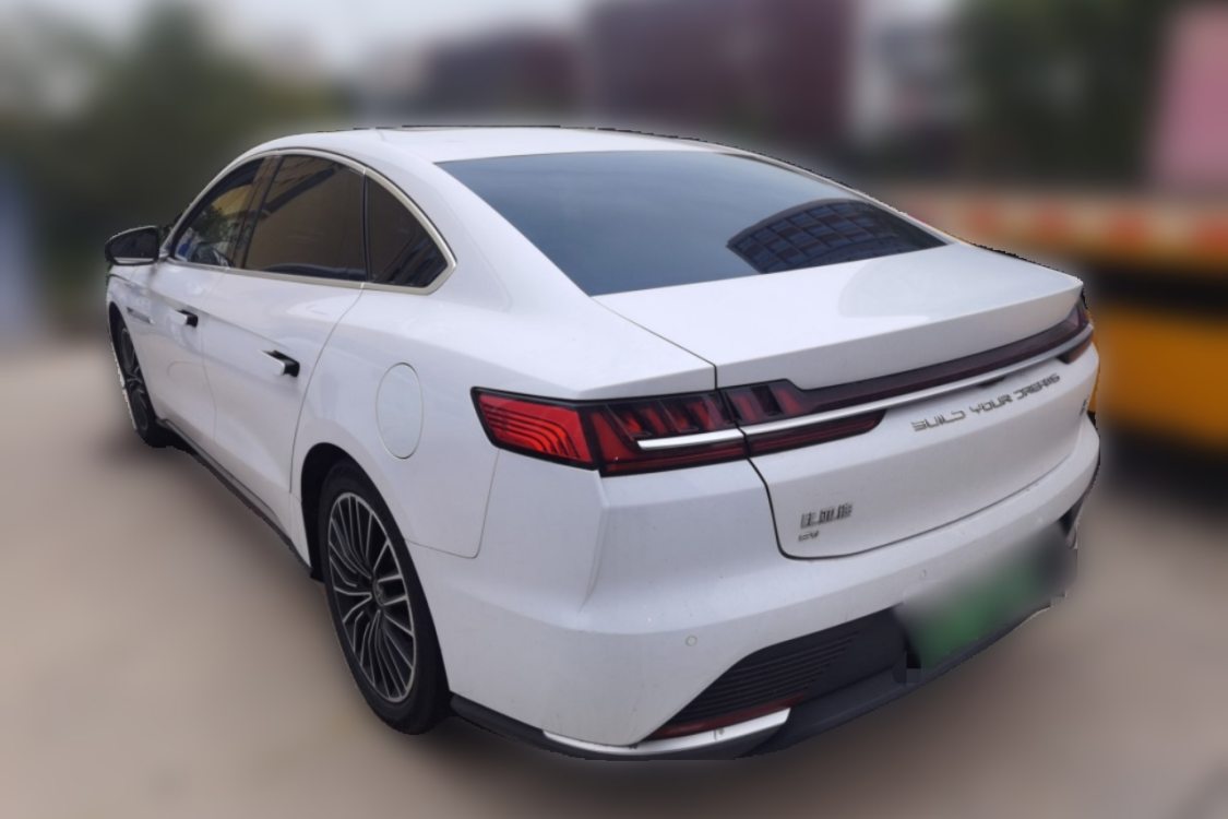 BYD Han 2021 #3 BYD Han 2021 car image #3