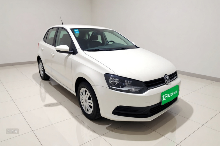 Volkswagen Polo 2019 car image #4