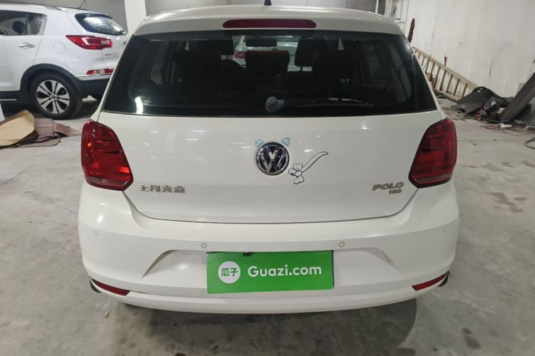 Volkswagen Polo 2016 car image #6