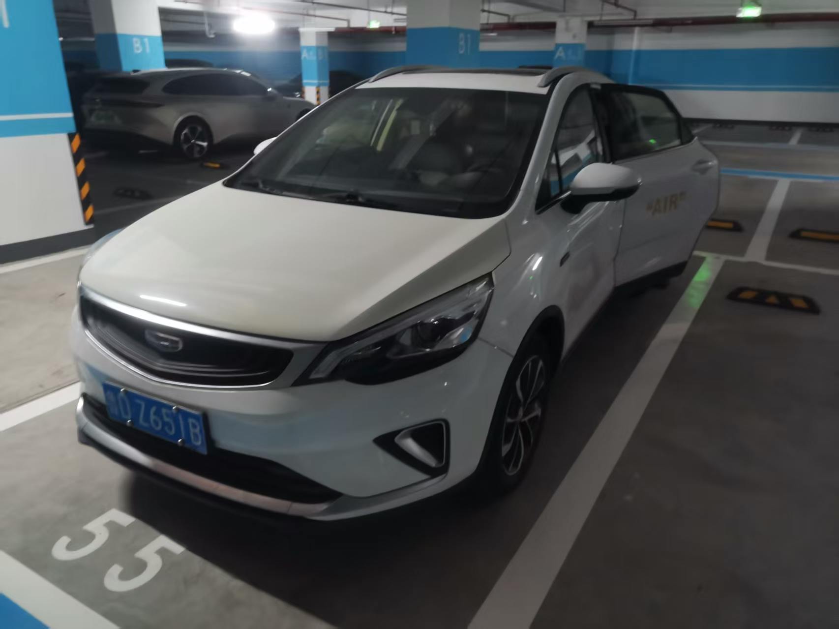 GEELY Emgrand GS 2019 GEELY Emgrand GS 2019 car image