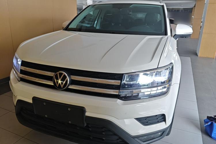 Volkswagen Tharu 2022 car image #3