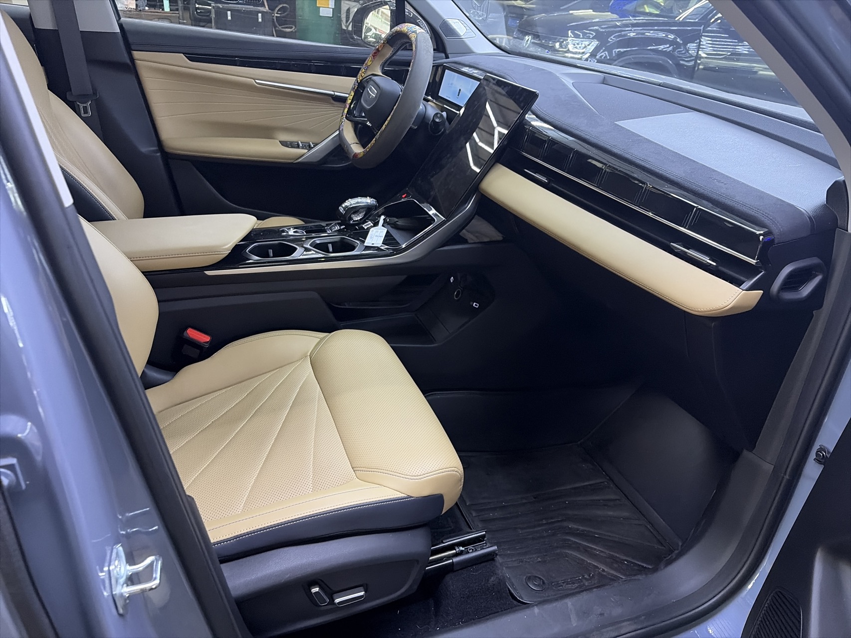 GEELY Boyue L 2023 #2 GEELY Boyue L 2023 imagem de carro #2