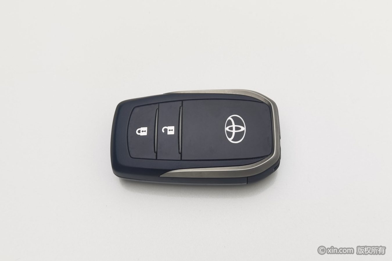 Toyota RAV4 2018 #20 Toyota RAV4 2018 car image #20