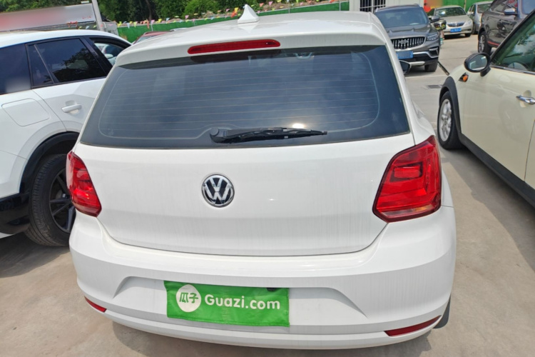 Volkswagen Polo 2019 car image #4