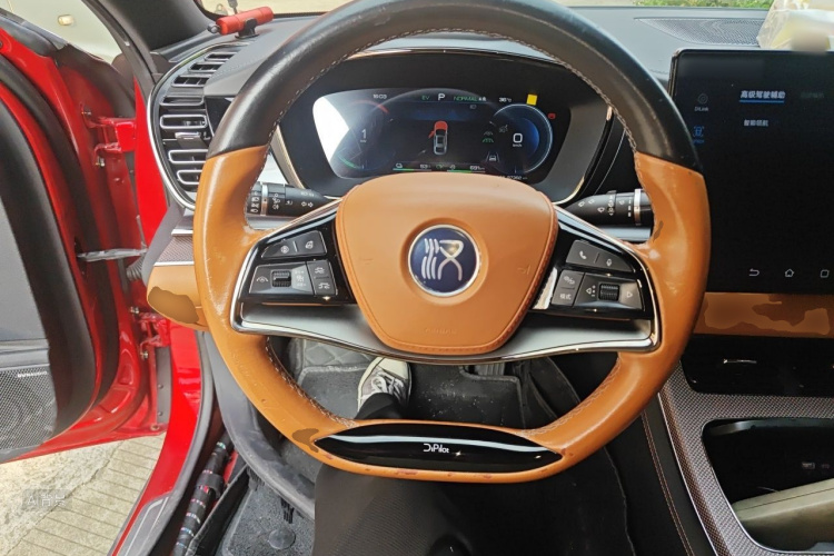 BYD Han 2022 car image #12