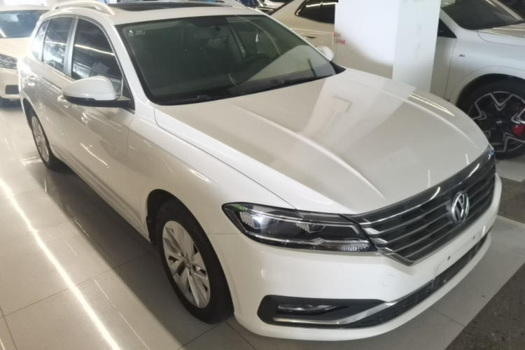Volkswagen Lavida 2019 car image #6