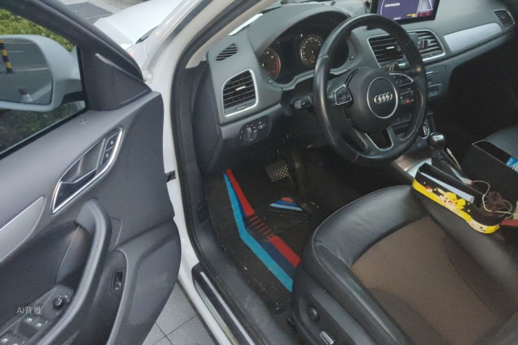 Audi Q3 2017 #18 Audi Q3 2017 car image #18