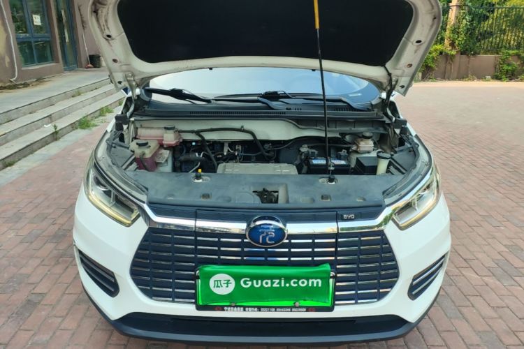 BYD Yuan New Energy 2019 car image #20